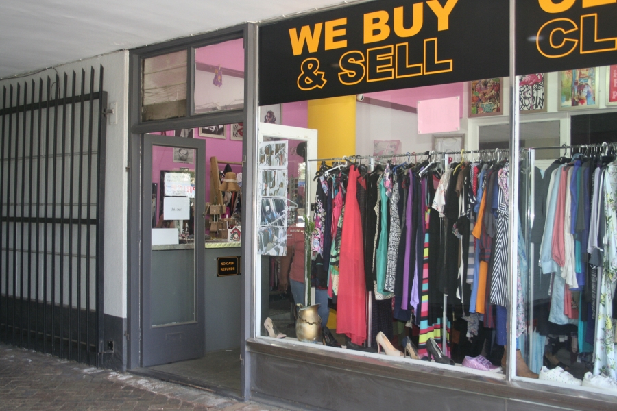 To Let commercial Property for Rent in Roundhay Western Cape